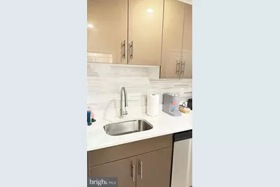 1422 Callowhill St #406, Philadelphia, PA 19102 - Photo 12