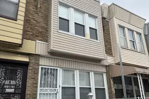 3242 N Etting St, Philadelphia, PA 19129 - Photo 1