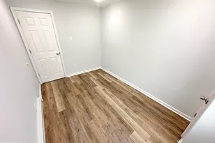 1933 Colonial St, Philadelphia, PA 19138 - Photo 10