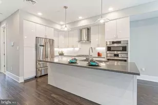 1006 S 17th St, Philadelphia, PA 19146 - Photo 4