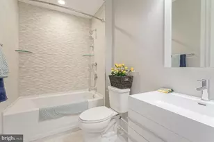 1006 S 17th St, Philadelphia, PA 19146 - Photo 16