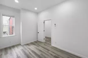 2028 S 22nd St, Philadelphia, PA 19145 - Photo 34