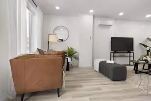 2028 S 22nd St, Philadelphia, PA 19145 - Photo 4