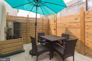 117 Hoffman St, Philadelphia, PA 19148 - Photo 6