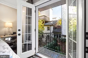 409 S 13th St, Philadelphia, PA 19147 - Photo 4