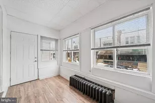 1634 S Lindenwood St, Philadelphia, PA 19143 - Photo 2