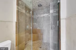 116 South St, Philadelphia, PA 19147 - Photo 18