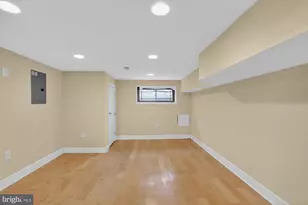 1237 N Hollywood St, Philadelphia, PA 19121 - Photo 10