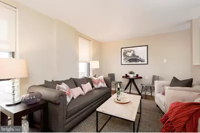 201 S 13th Street #812, Philadelphia, PA 19107 - Photo 4