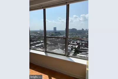 224 W Rittenhouse Square #2015B, Philadelphia, PA 19103 - Photo 2