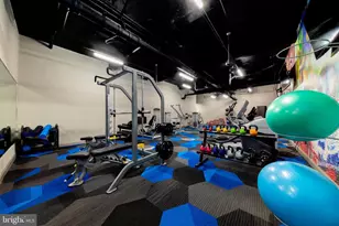 1329 Lombard St, Philadelphia, PA 19147 - Photo 16