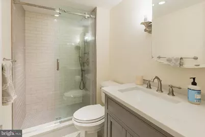 226 W Rittenhouse Square #1501, Philadelphia, PA 19103 - Photo 28