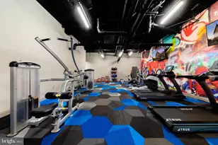 1329 Lombard St, Philadelphia, PA 19147 - Photo 12