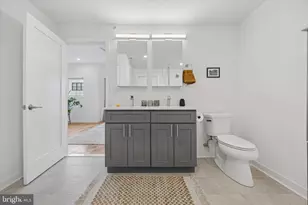 7005 Pipers Glen Wy, Philadelphia, PA 19119 - Photo 10