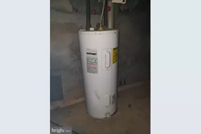 415 W Annsbury Street, Philadelphia, PA 19140 - Photo 4