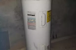 415 W Annsbury St, Philadelphia, PA 19140 - Photo 4