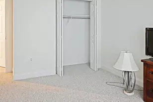 524 Easy St, Philadelphia, PA 19111 - Photo 16