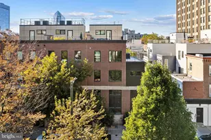 212 N 21st St, Philadelphia, PA 19103 - Photo 2