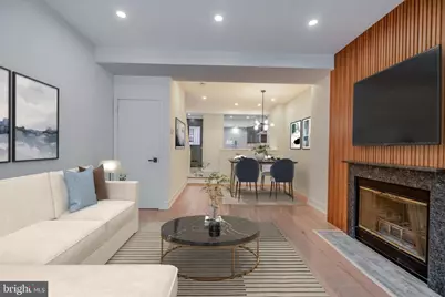 732 Manning Street, Philadelphia, PA 19106 - Photo 2