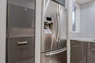 732 Manning St, Philadelphia, PA 19106 - Photo 8