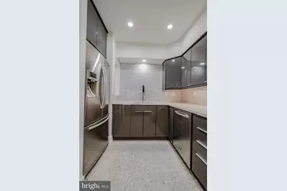 732 Manning Street, Philadelphia, PA 19106 - Photo 6