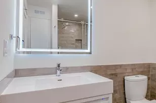 732 Manning St, Philadelphia, PA 19106 - Photo 14