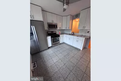 733 S 7th Street, Philadelphia, PA 19147 - Photo 2