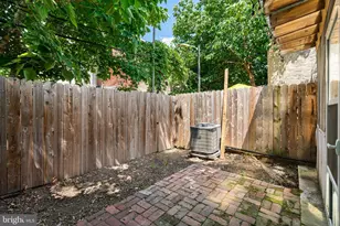 1535 Montrose St, Philadelphia, PA 19146 - Photo 10