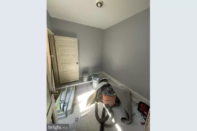 2149 W Grange Avenue, Philadelphia, PA 19138 - Photo 8