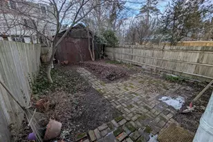 205 E Evergreen Ave, Philadelphia, PA 19118 - Photo 4