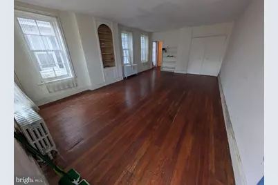 205 E Evergreen Avenue, Philadelphia, PA 19118 - Photo 6