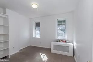 2031 Wakeling St, Philadelphia, PA 19124 - Photo 12