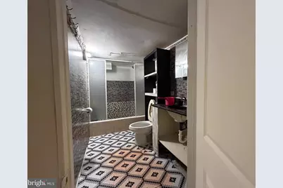 2419 S Fairhill Street, Philadelphia, PA 19148 - Photo 8