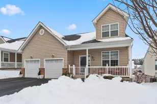 2677 Foxglove Ln, Philadelphia, PA 19116 - Photo 4