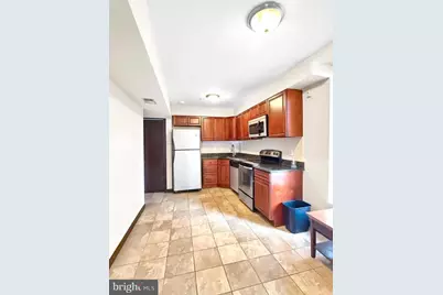 230 Market Street #5, Philadelphia, PA 19106 - Photo 8