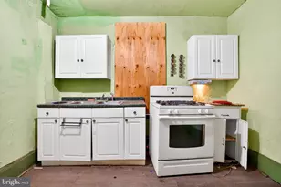 2210 W Master St, Philadelphia, PA 19121 - Photo 10