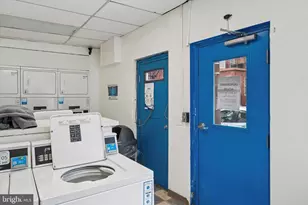 2230 Spruce St, Philadelphia, PA 19103 - Photo 10