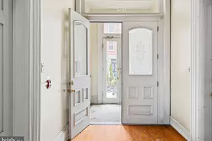 1501 Green St, Philadelphia, PA 19130 - Photo 4