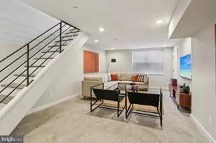 804 Fernon St, Philadelphia, PA 19148 - Photo 12