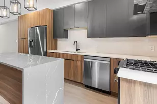 2340 Alter St, Philadelphia, PA 19146 - Photo 4