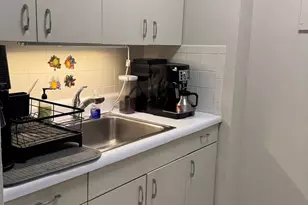 200 Locust St, Philadelphia, PA 19106 - Photo 8