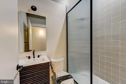 619 N 35th Street, Philadelphia, PA 19104 - Photo 16