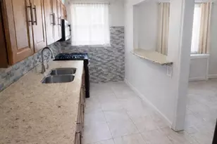 1305 Robbins St, Philadelphia, PA 19111 - Photo 6