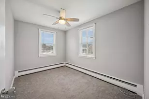 7947 Ferndale St, Philadelphia, PA 19111 - Photo 16