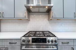 1104 McKean St, Philadelphia, PA 19148 - Photo 16