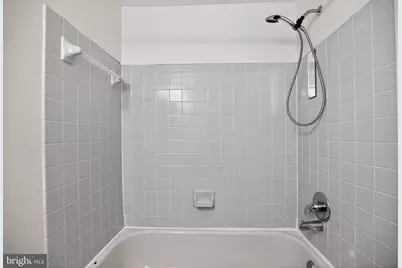 234 N 3rd Street #403, Philadelphia, PA 19106 - Photo 18