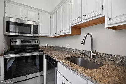 234 N 3rd Street #403, Philadelphia, PA 19106 - Photo 8