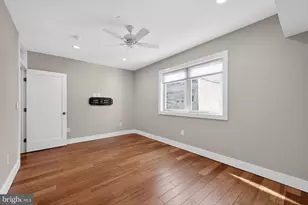 2664 Martha St, Philadelphia, PA 19125 - Photo 18