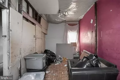 5206 N Sydenham Street, Philadelphia, PA 19141 - Photo 6