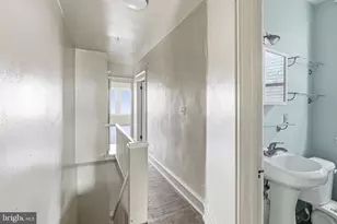 3880 Glendale St, Philadelphia, PA 19124 - Photo 14